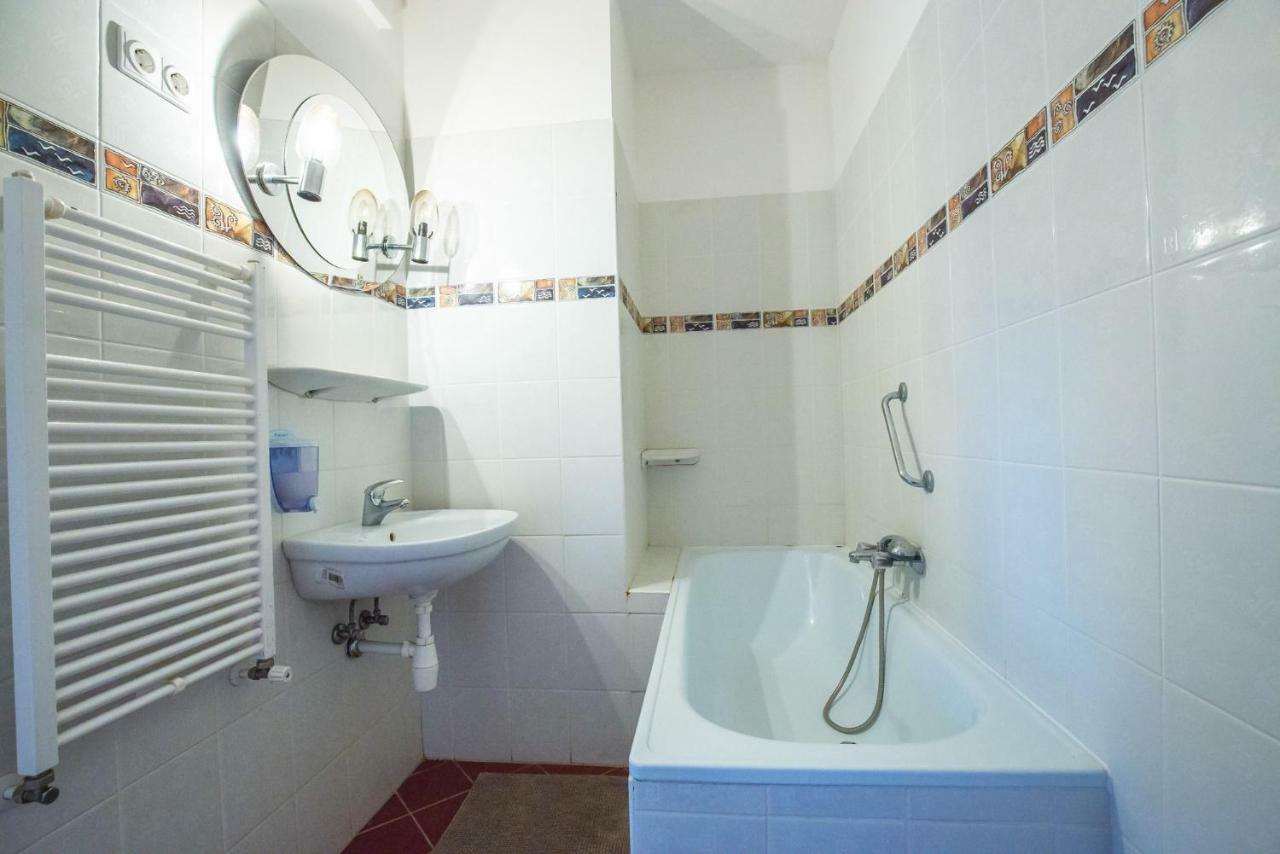 Kis-Gast Panorama Apartman Hajdúszoboszló Extérieur photo
